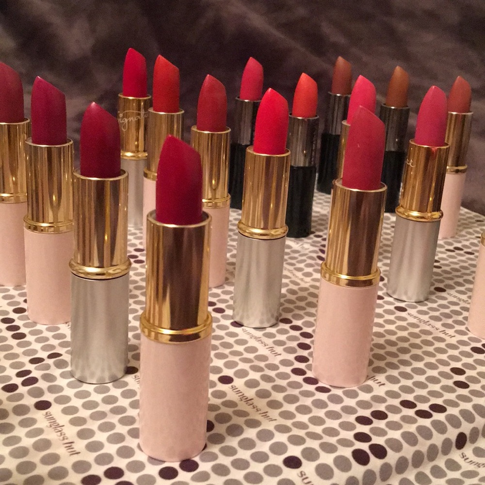 Mary Kay Creme Liptsticks
